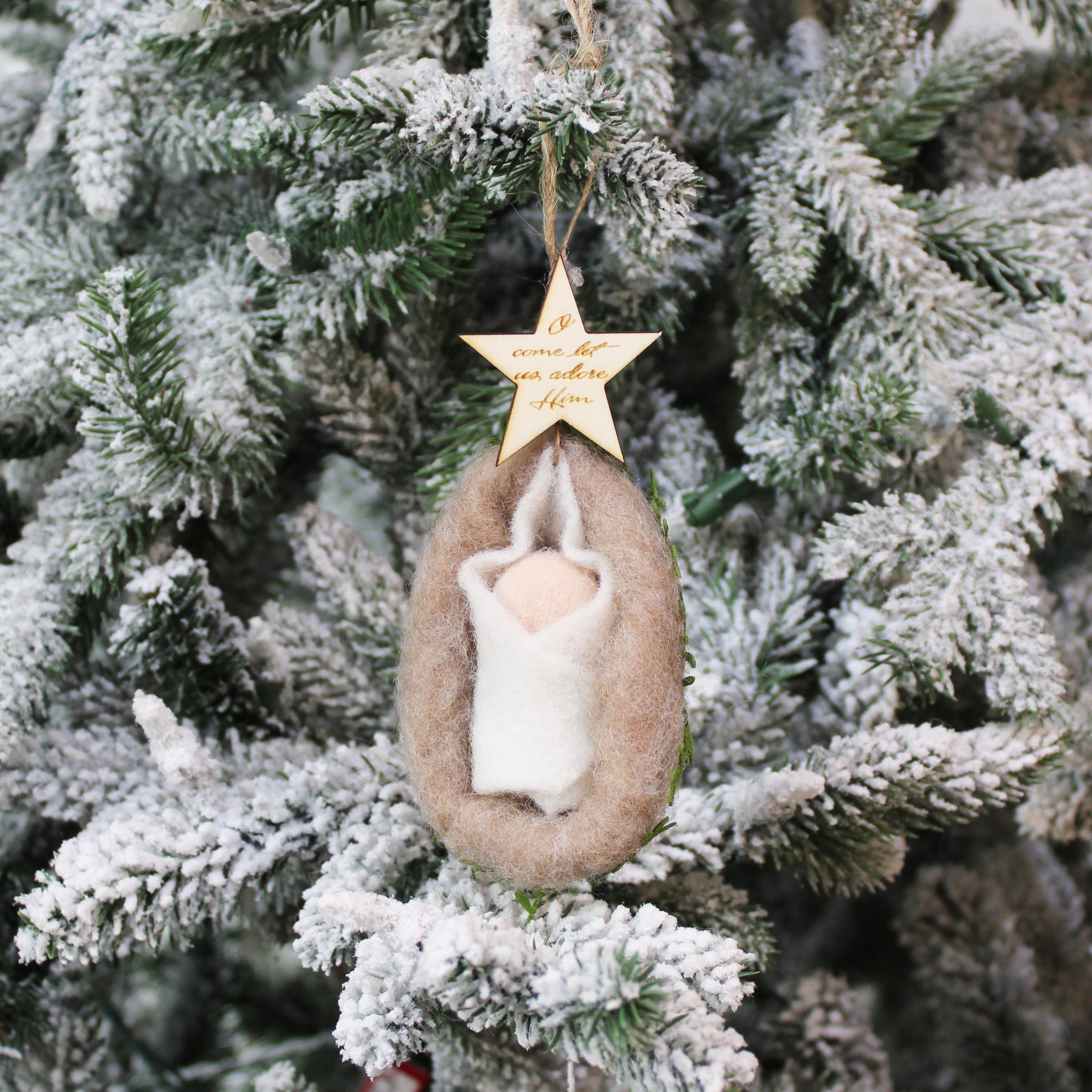 Baby Jesus Ornament | O' Come  Let Us Adore Him!