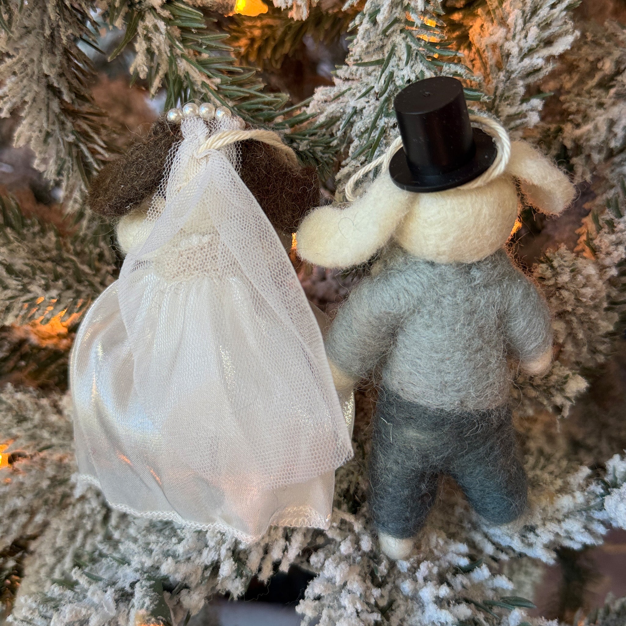 Bride and Groom Dog Ornament Set