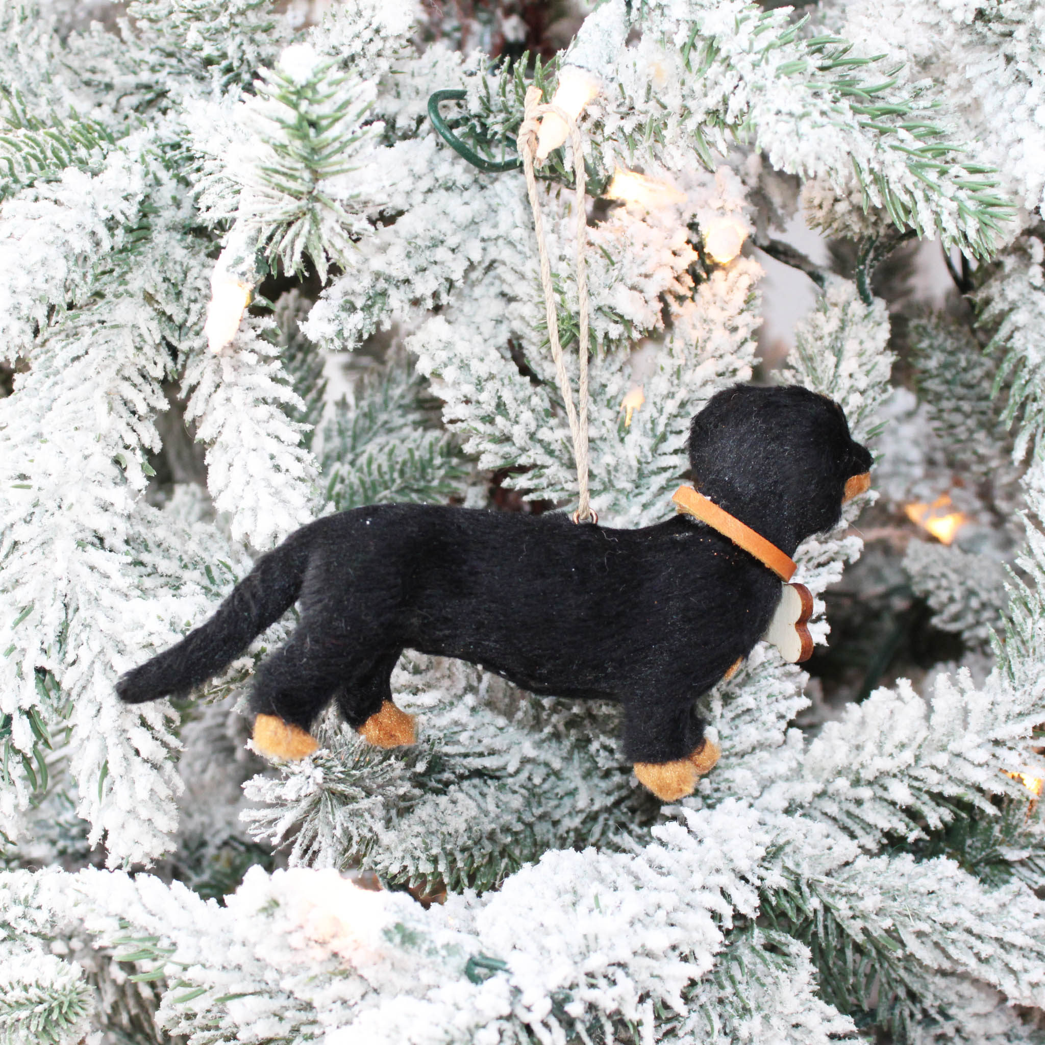 Dachshund Personalized Dog Ornament