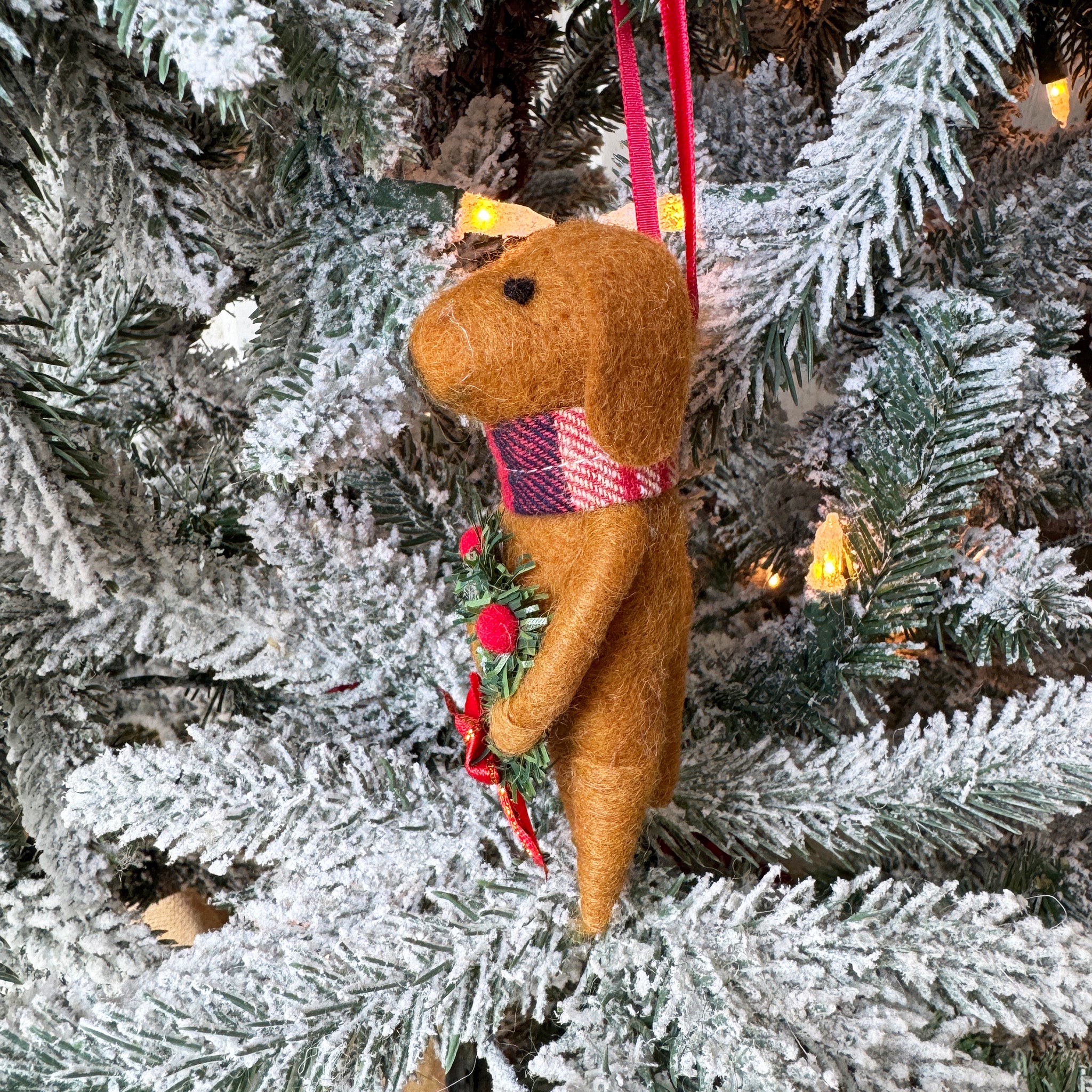 Dog With Wreath Ornament