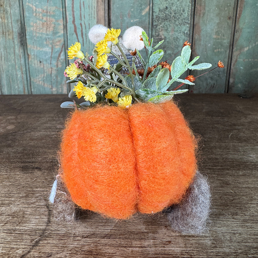 Pumpkin Wagon Mouse Décor