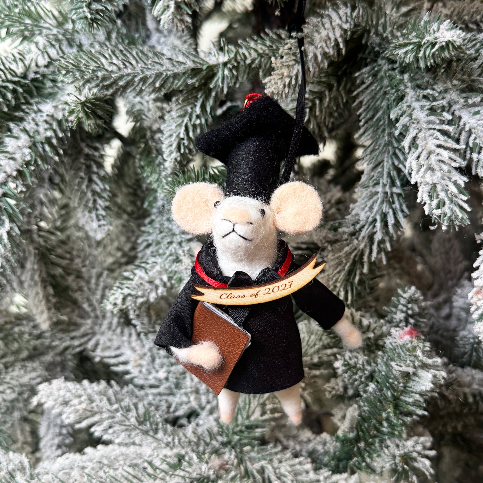 Graduation Mouse Ornament
