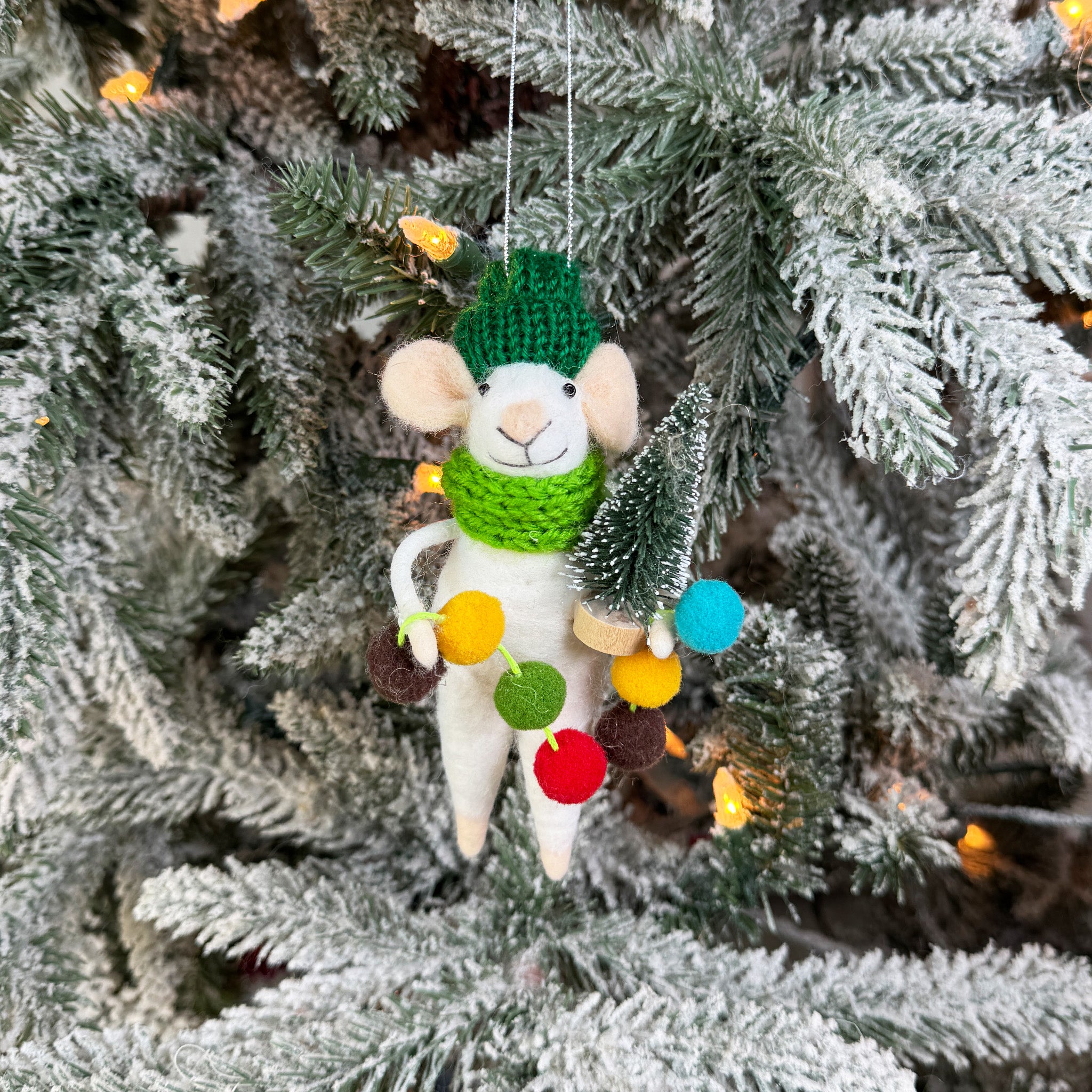 Christmas Mouse with Tree