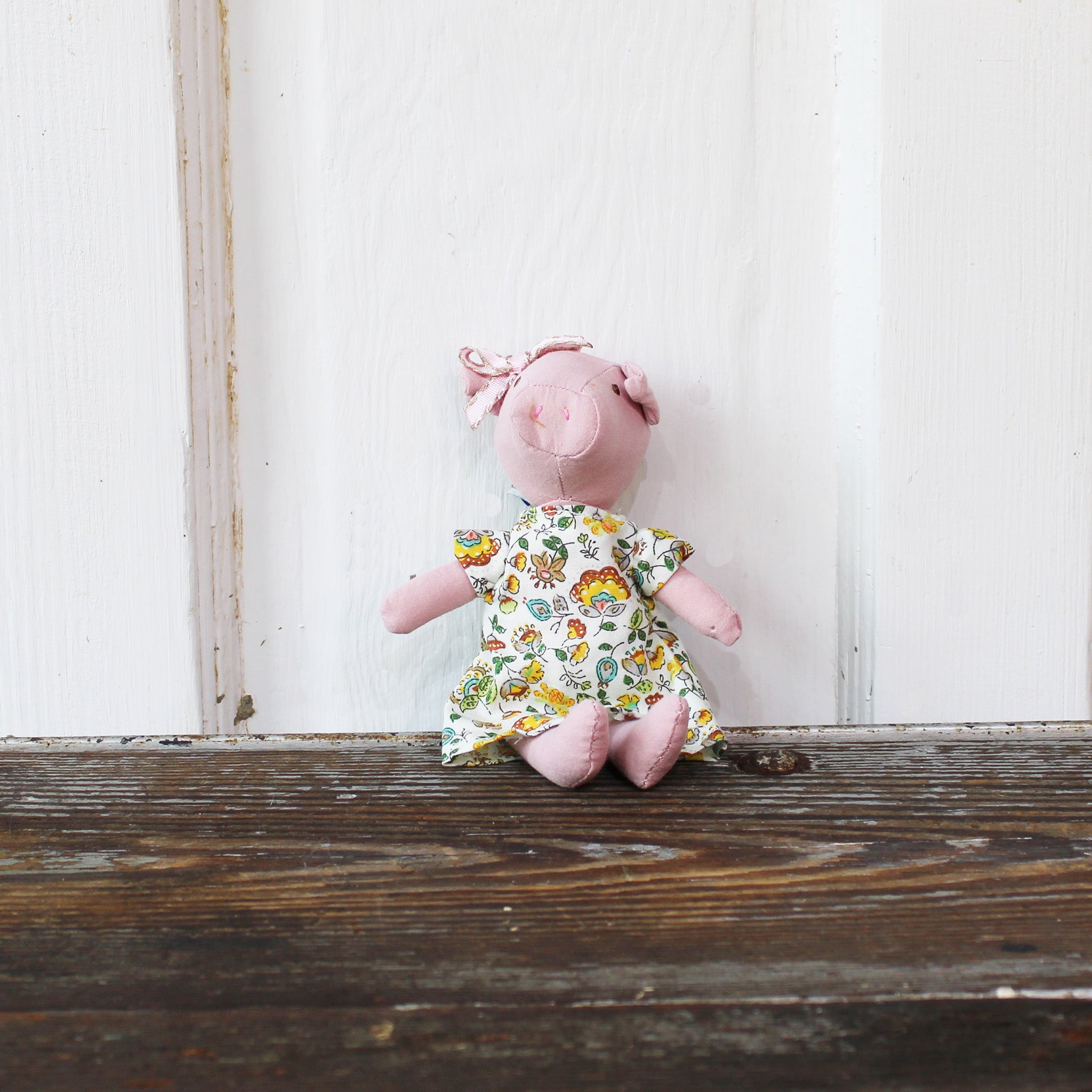 Farm Friends Wrapping Paper