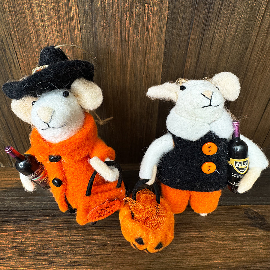 Trick-or-Treat Felted Mice Ornaments