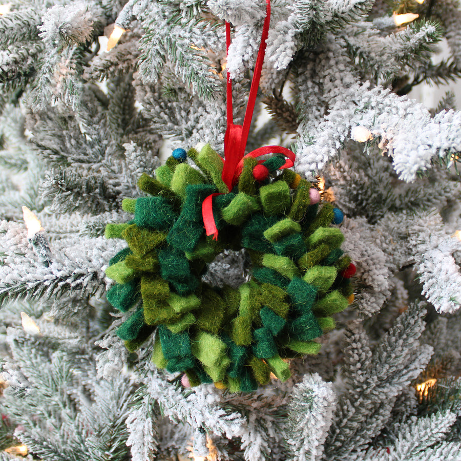 Felt Christmas Wreath Personalized Ornament