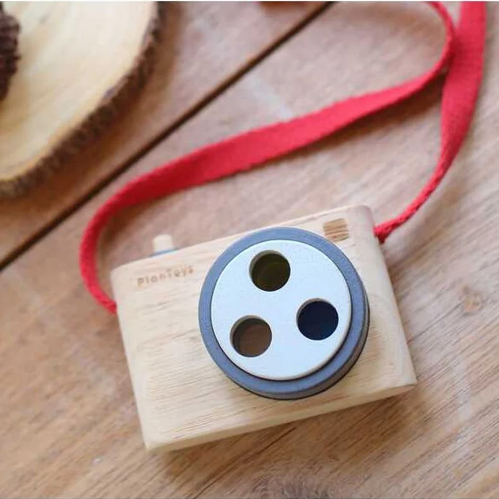 Snap Camera Wooden Toy Set